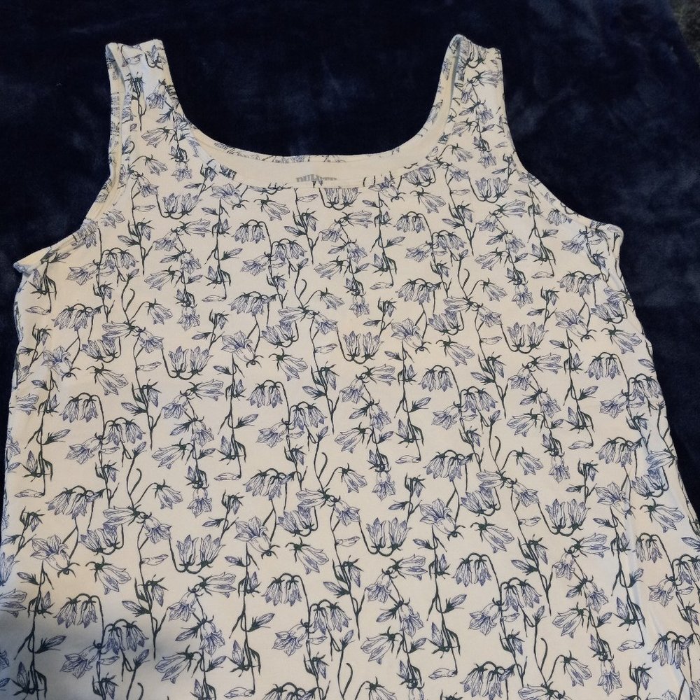 Duluth womens tank